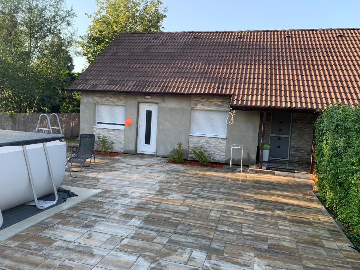Balatonmariafuerdo Nyaralo Villa Exterior photo